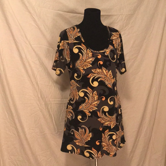 Tunic - Picture 1 of 1